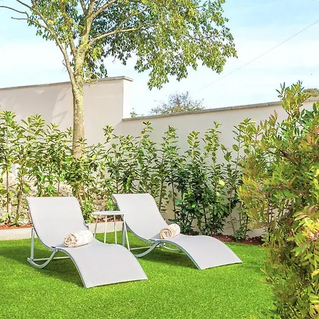 וילה Veranda With Heated Pool