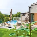 Villa Le Tia